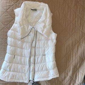 Athleta Downabout Vest